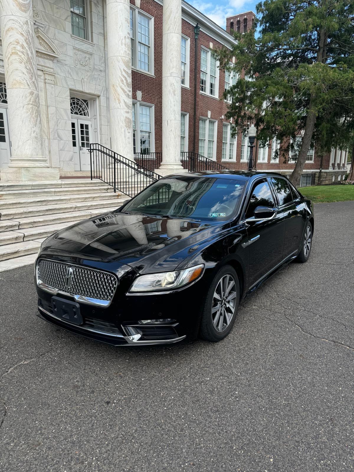 Sedan Lincoln Continental in the USA